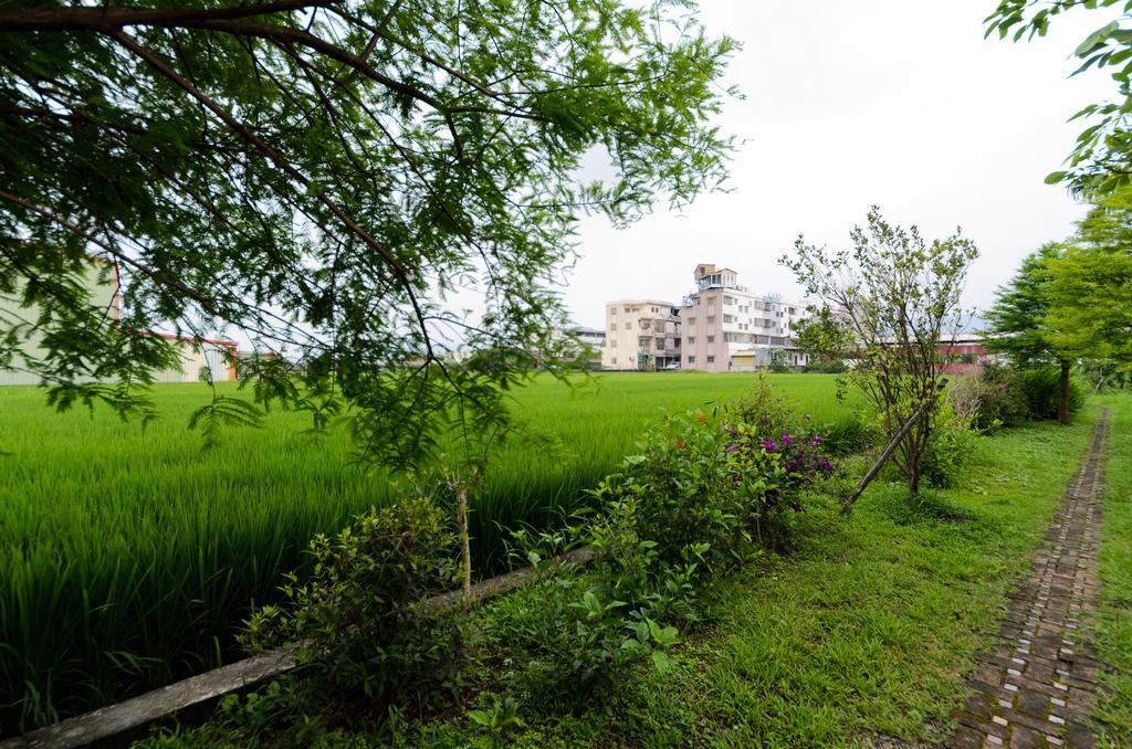 Yosemite Homestay Yuanshan Exterior photo